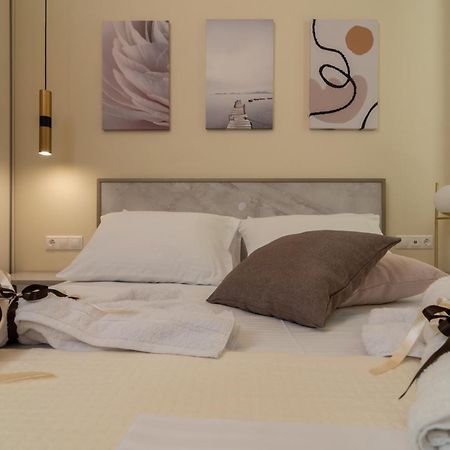 Gemma Apartments Palaiochora Exteriér fotografie