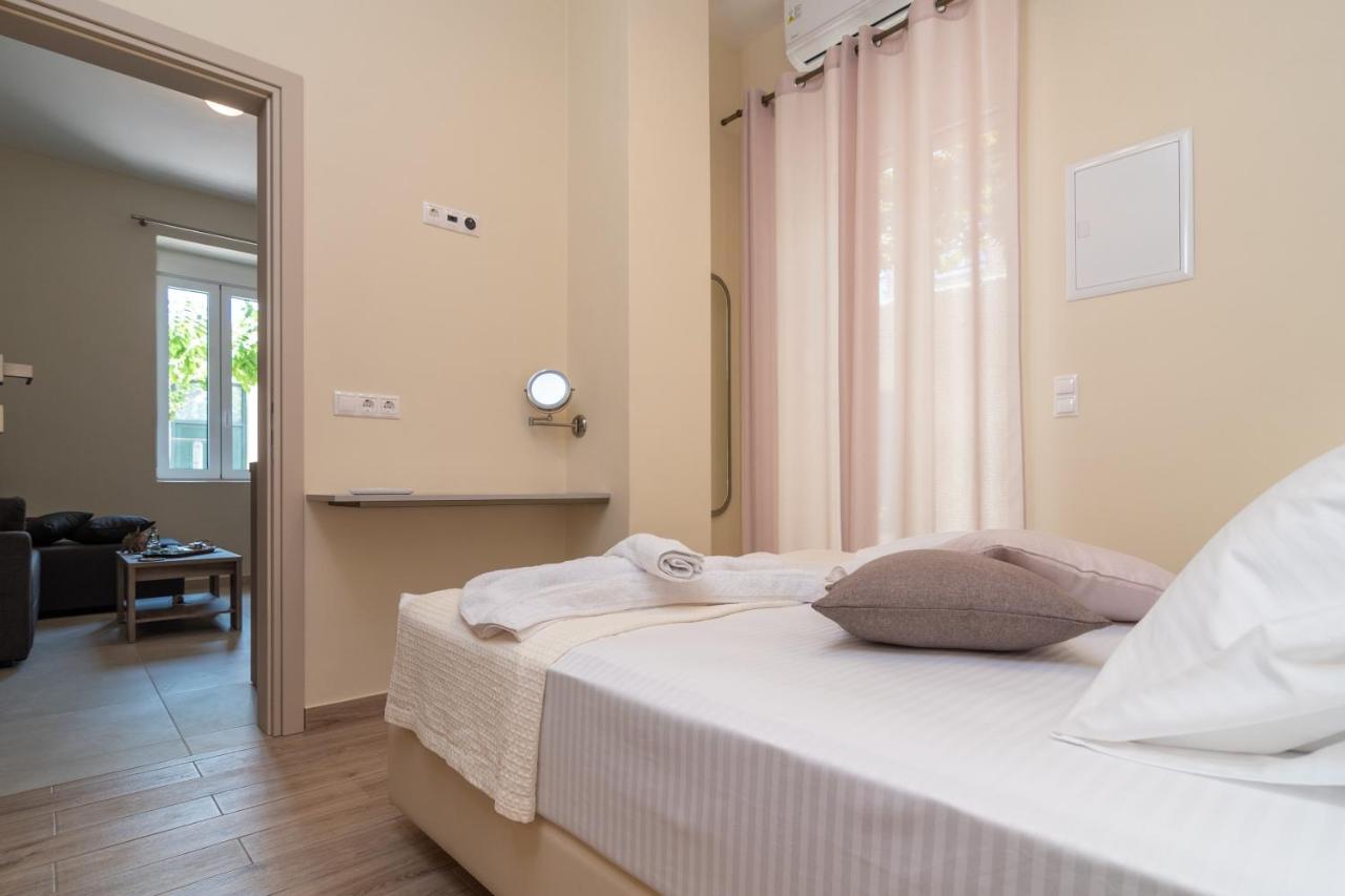 Gemma Apartments Palaiochora Exteriér fotografie
